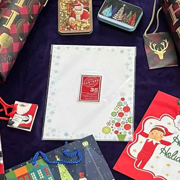 Christmas Gift Bag Bundle! - Picture 2 of 7
